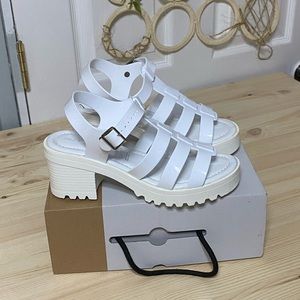 2 for $10 ‼️Call it spring jelly sandals